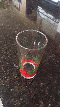 Set of 8 Christmas cups.
