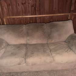 Free Couch With Pull Out Bed