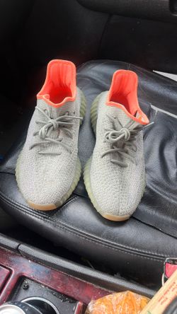 Adidas Yizee 11