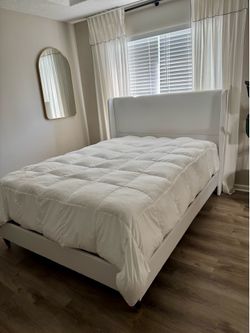 White bed frame
