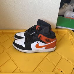 Jordan 1 Mid Shattered Backboard 