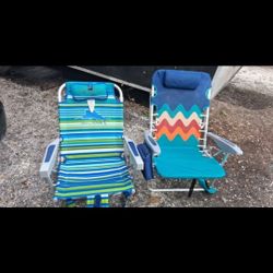 2 Backpack Beach Chairs With Zip Pockets And  Foam Head Rests,backpack Straps And They Adjust To Recline.