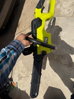 Rioby 20” chainsaw 40v