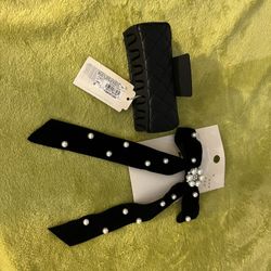 Bow W/ Clip