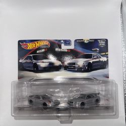 Hot Wheels PREMIUM 2 Pack NISMO Nissan Skyline BNR32 + BNR34