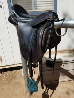 Saddle - Albion Dressage