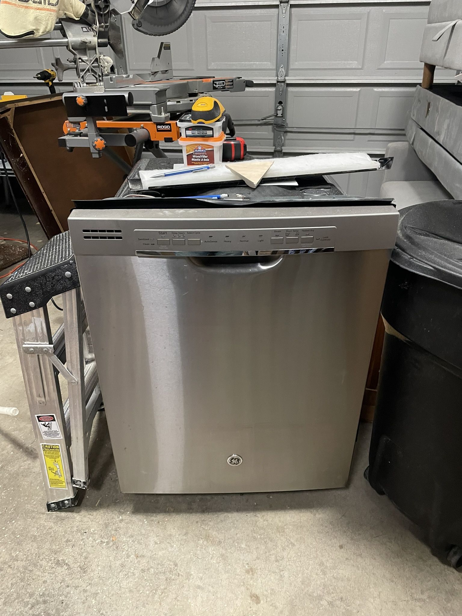 FREE - GE Dishwasher For Parts