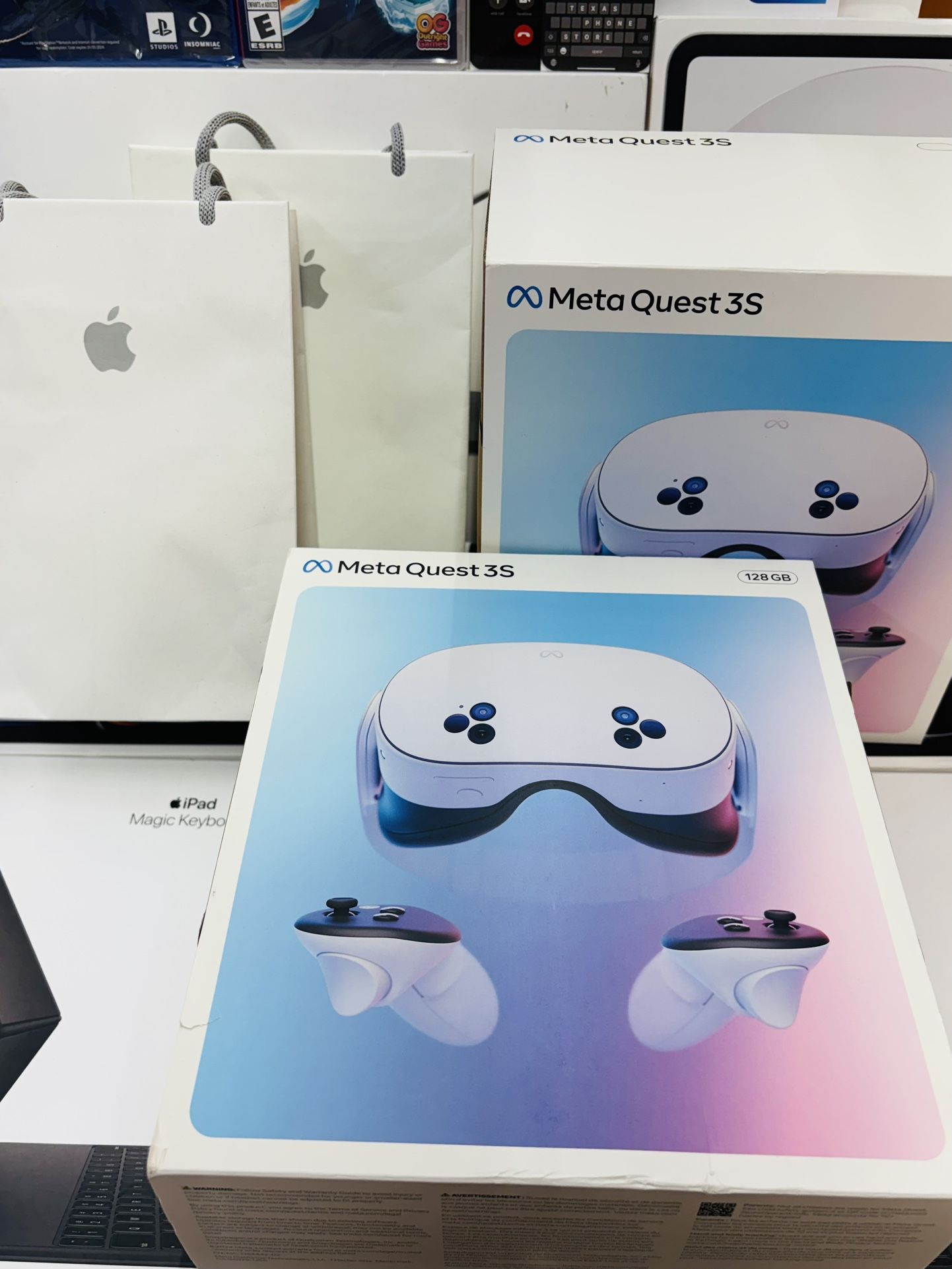 META QUEST 3S 128GB VR HEADSET