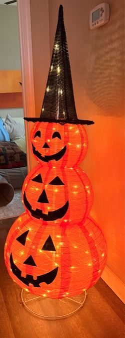 5FT Pre-Lit Collapsible Halloween Jack-O-Lantern Pumpkin