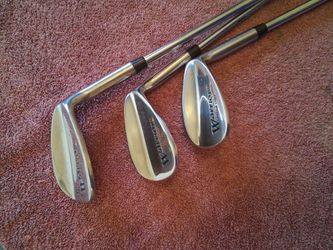 Like New Warrior Gap Sand And Lob Wedge