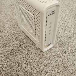 Arris Surfboard SB8200 Cable Modem