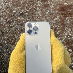 iPhone 14 Pro Max 128gb UNLOCKED gold