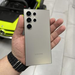 Galaxy S24 Ultra 5G Unlocked 512GB! Finance For $50 Down Payment!