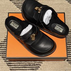 Bravest Studios Clogs