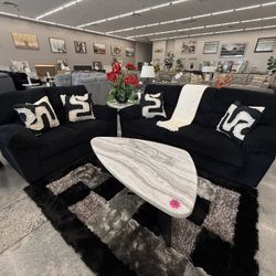 2 PC SOFA AND LOVESEAT 