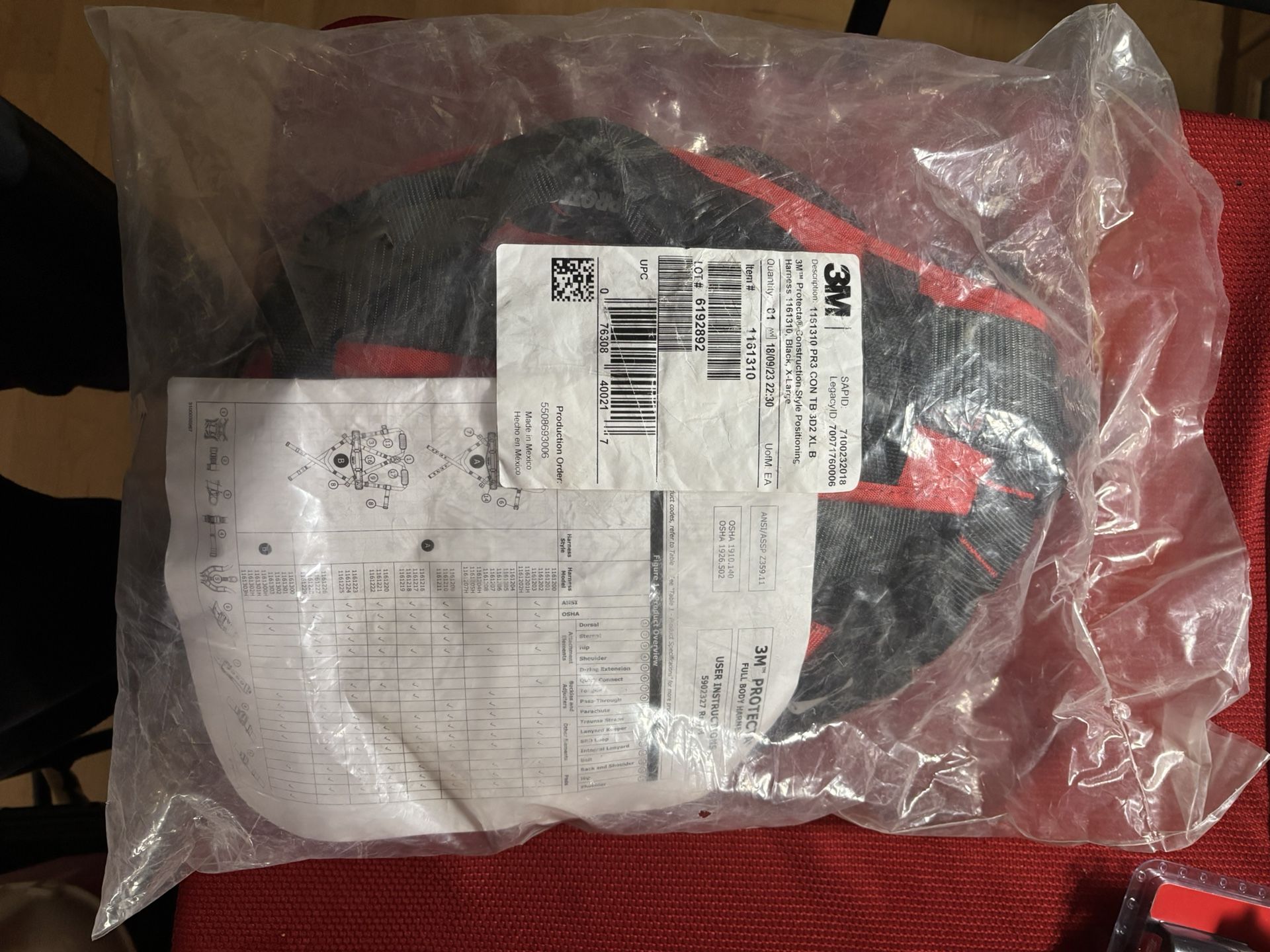 3M Protecta Black Comfort Construction Style Positioning Harness