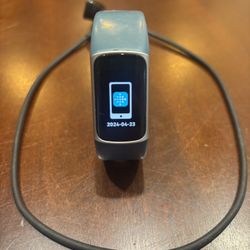 Fitbit Charge 5