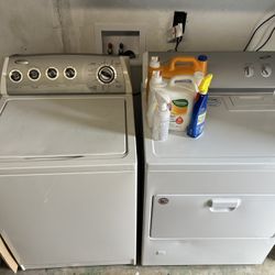 Working Washing Machines & Dryer Combo
