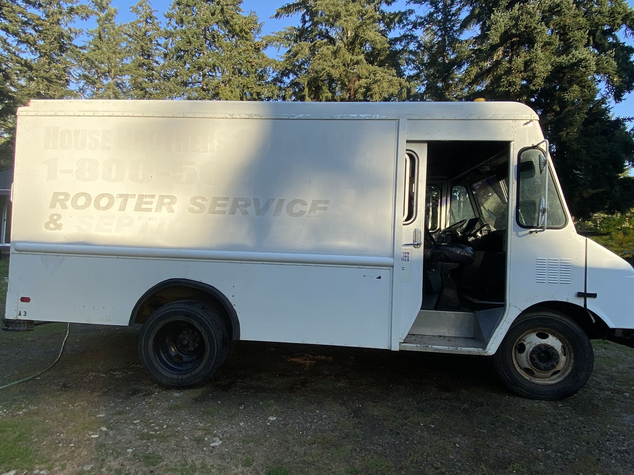 1995 GMC P Truck Forward