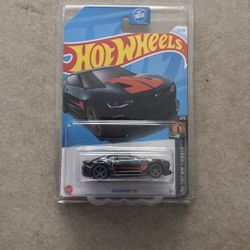 18 Camaro ss Super Treasure Hunt 