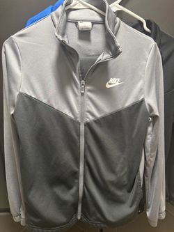 Nike sweatsuit Kids Large