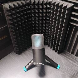 Brand New USB Microphone and Isolation Shield