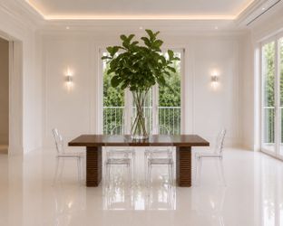 Gorgeous Pottery Barn dining table