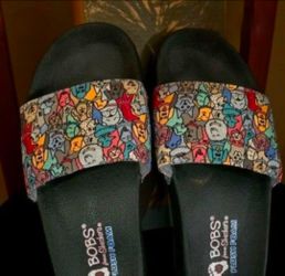 Sandal. Skechers