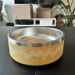 High quality insulated dog bowl