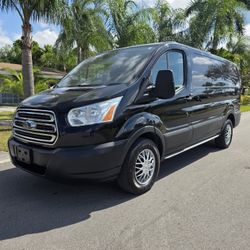 2016, Ford Transit Cargo 