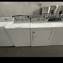 Whirlpool Washer And Dryer Set “27 ( Lavadora Y Secadora )