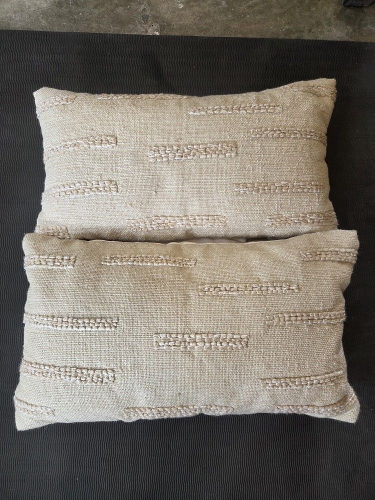 Allen + Roth Throw Pillows