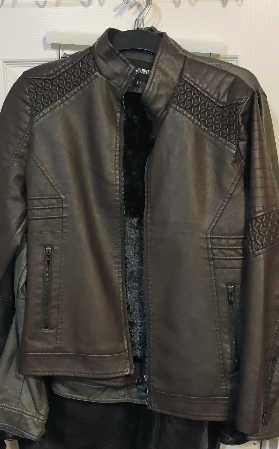 Women's Size Medium American Breed Leather Jacket 