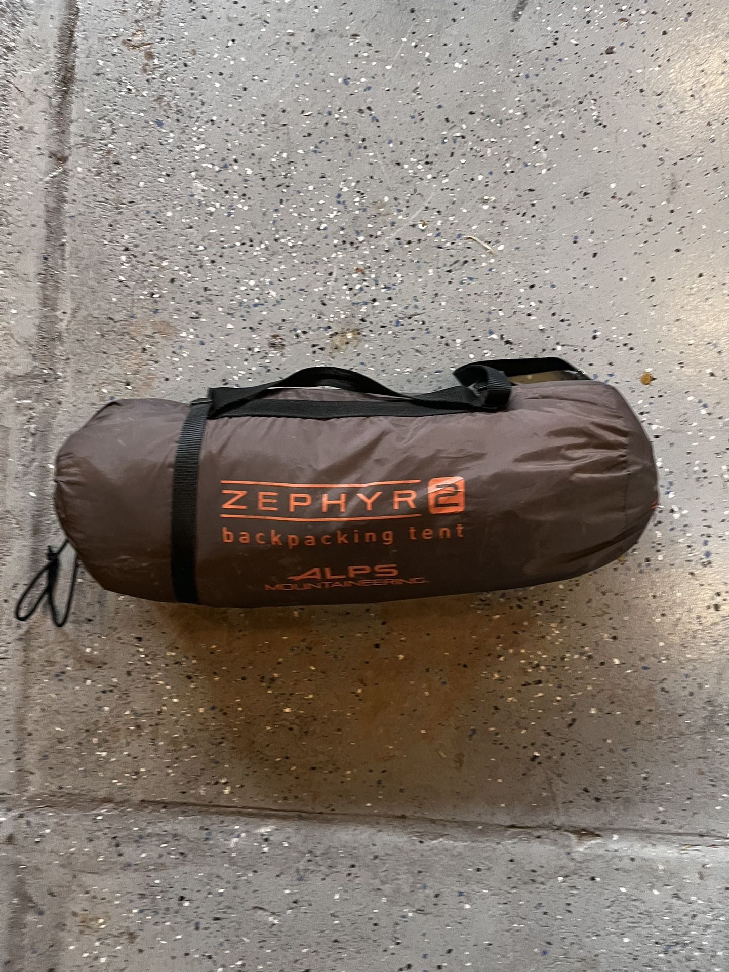Brand New( Lightly Used) Zephyr 2 Backpacking Tent