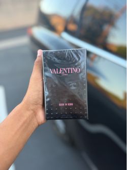 VALENTINO BORN IN ROMA
