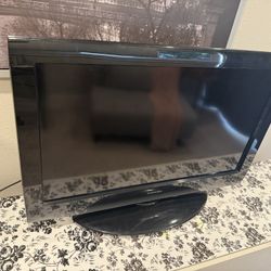 32 Inch Toshiba TV