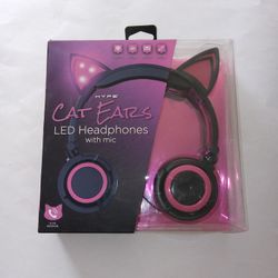 NEW Cat Ears LED headphones with Mic.