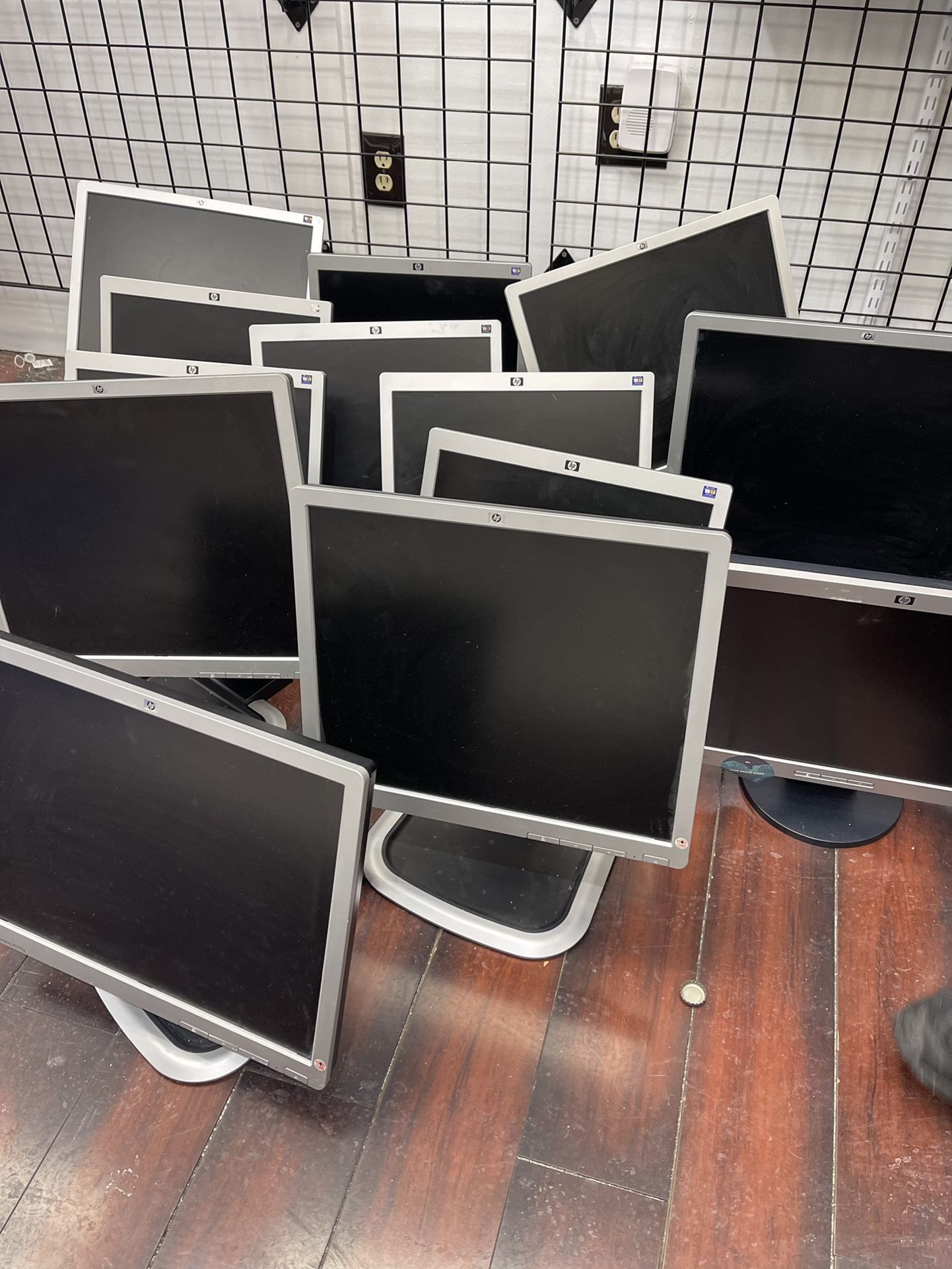 Computer Monitors