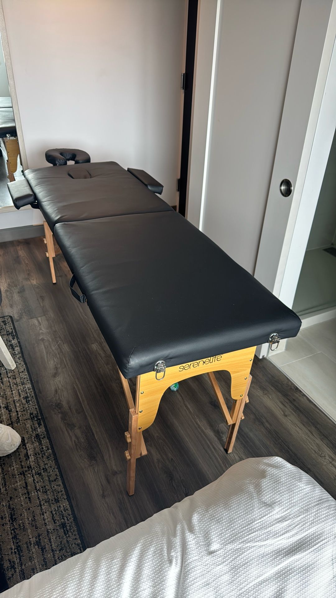 Like-new Massage Table