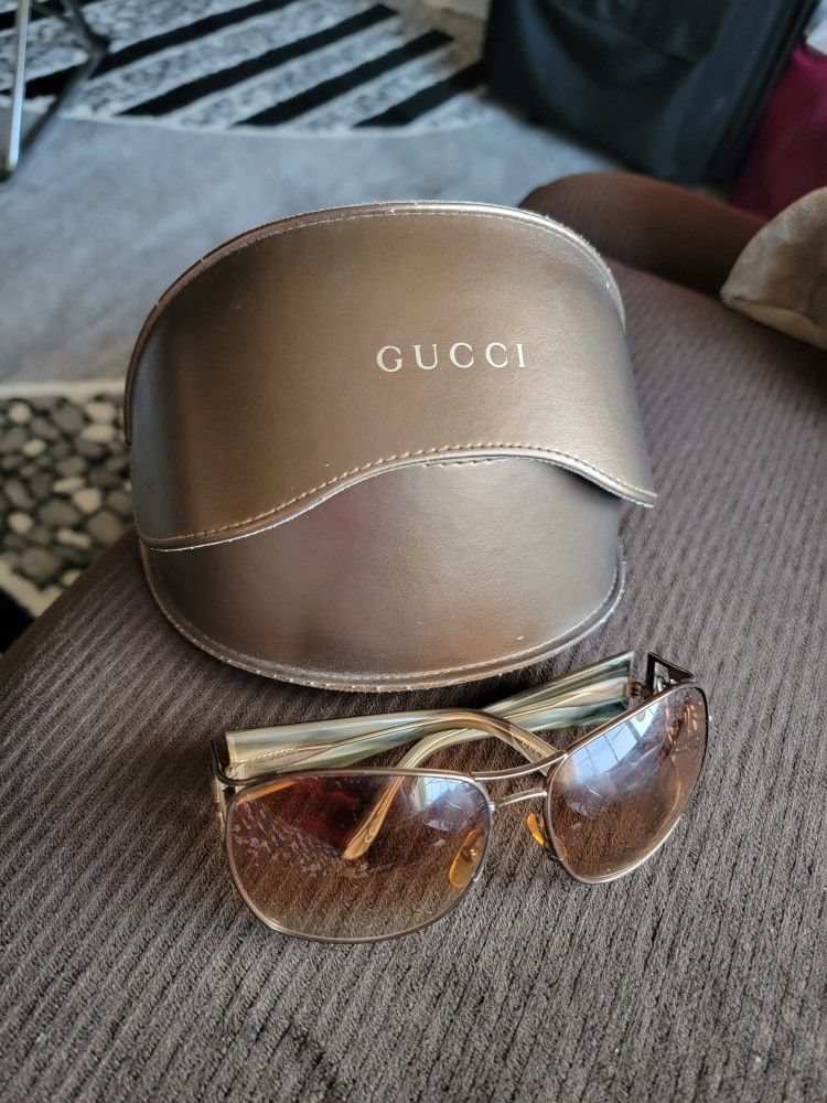 GUCCI VINTAGE SUNGLASSES 