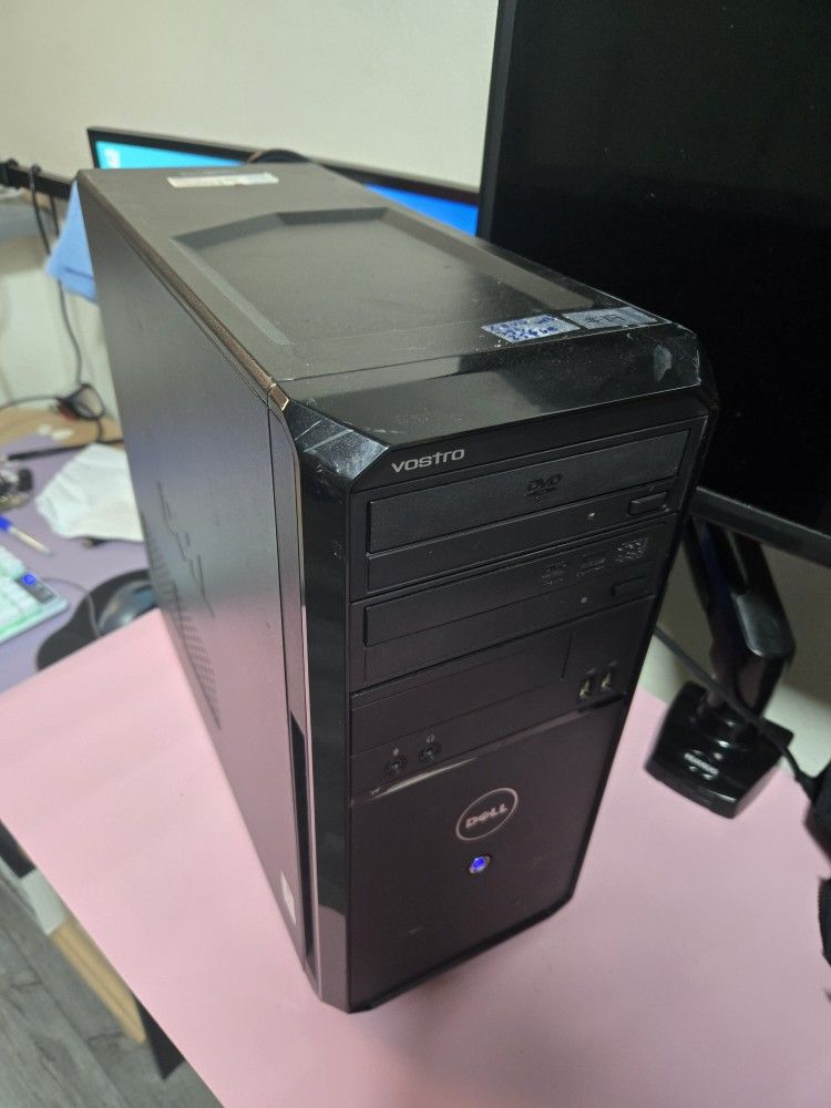 Computer + Monitor....