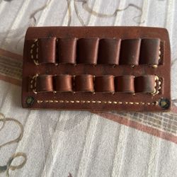 Vintage Hunter Brand leather belt Holder slide 4.5”x3”