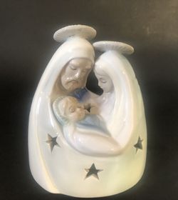 Mary Joseph and baby Jesus Nativity Tea Light Candle Holder