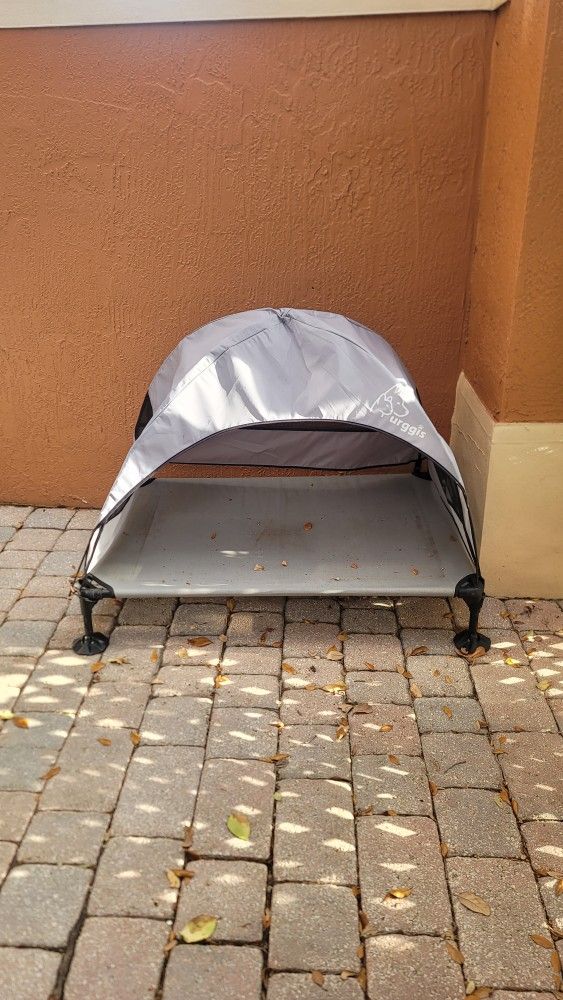 Dog outdoor bed tent