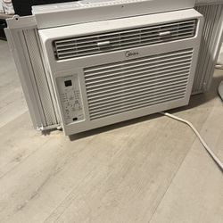 Barely used AC unit