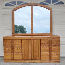 Dresser Bureau Mirror Chest of 9 Drawers