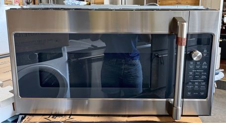 Café Over-the-Range Microwave