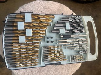 MAXTECH  52 PIECE DRILL SET