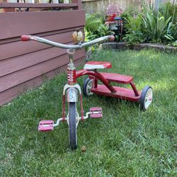 Vintage Radio Flyer Tricycle 