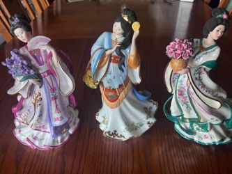 Set of 3 Porcelain Asian Lady Figurines